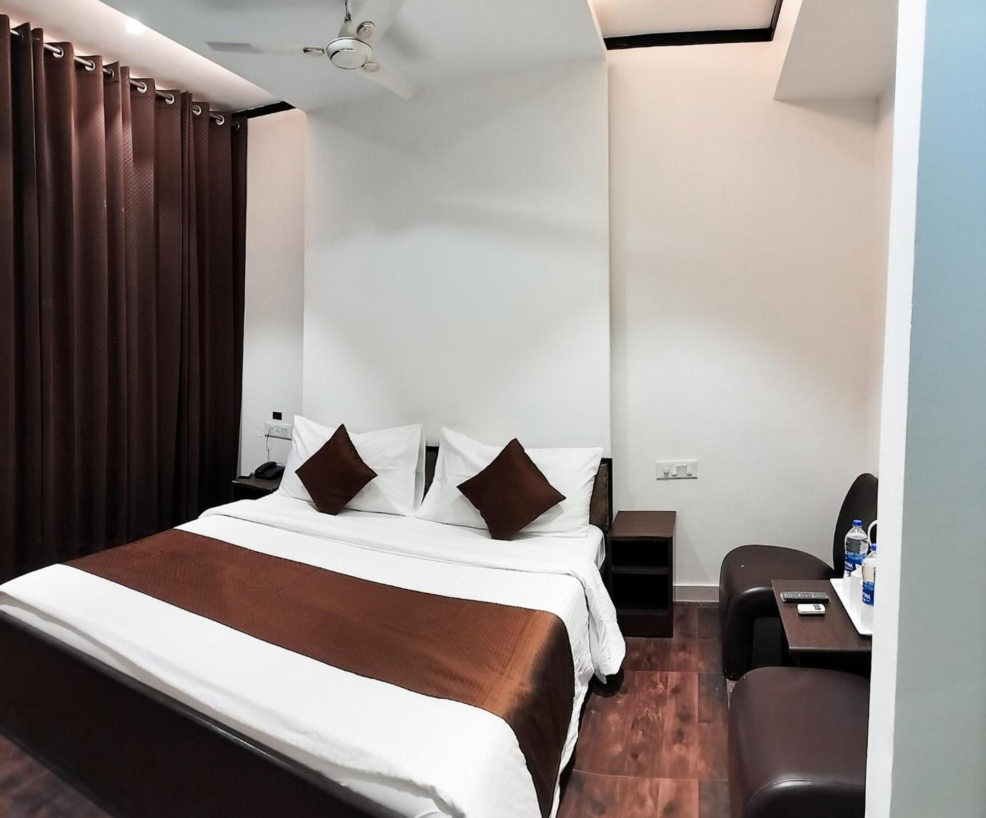 Hotel The Wind Cross Kālka Zewnętrze zdjęcie